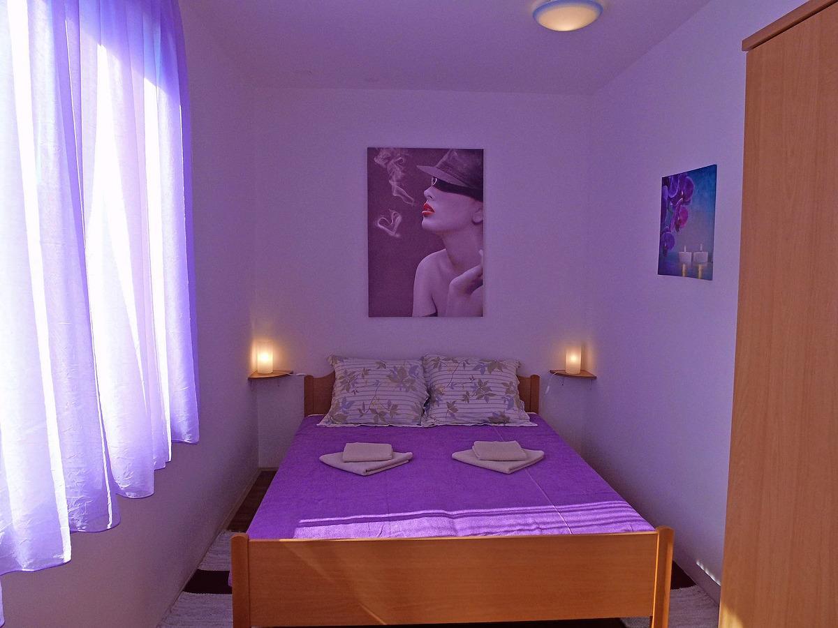 Apartment Blanka By El-Pi Tours นยีวีเซ ภายนอก รูปภาพ