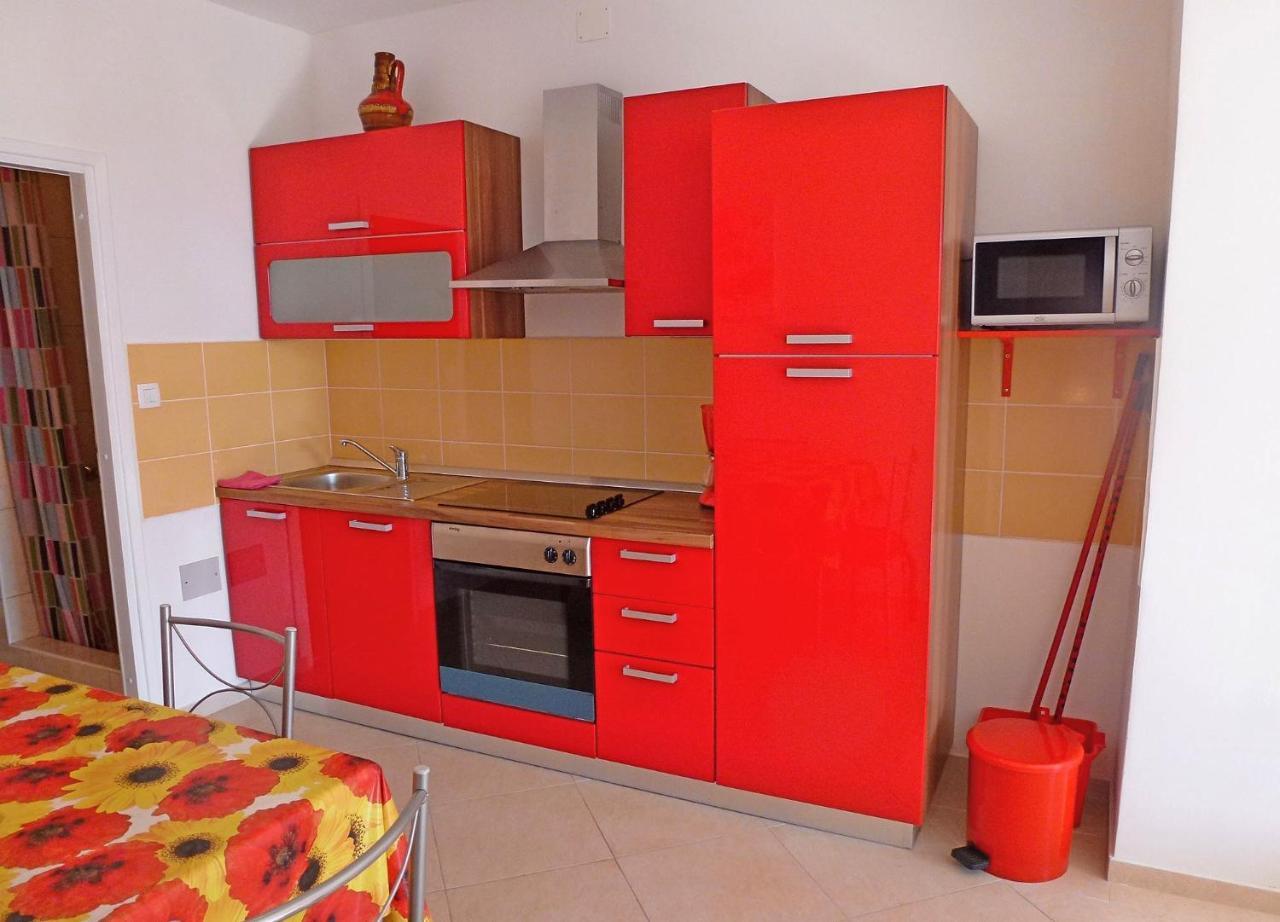 Apartment Blanka By El-Pi Tours นยีวีเซ ภายนอก รูปภาพ